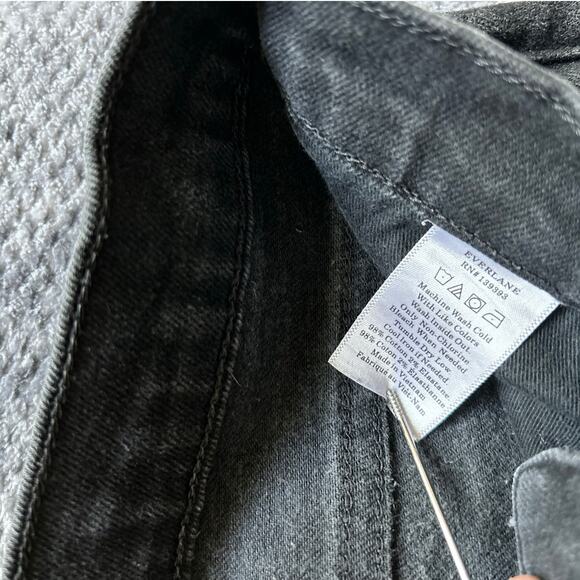 Everlane Raw Hem Straight Hi Rise Charcoal Wash Women Jeans Size 25 | 2 Regular - Picture 6 of 11
